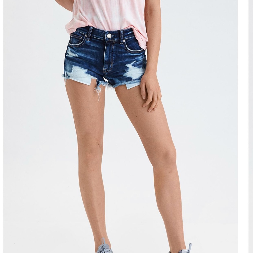AMERICAN EAGLE HIGH RISE SHORTIE SIZE 6️⃣💙🙌🏼